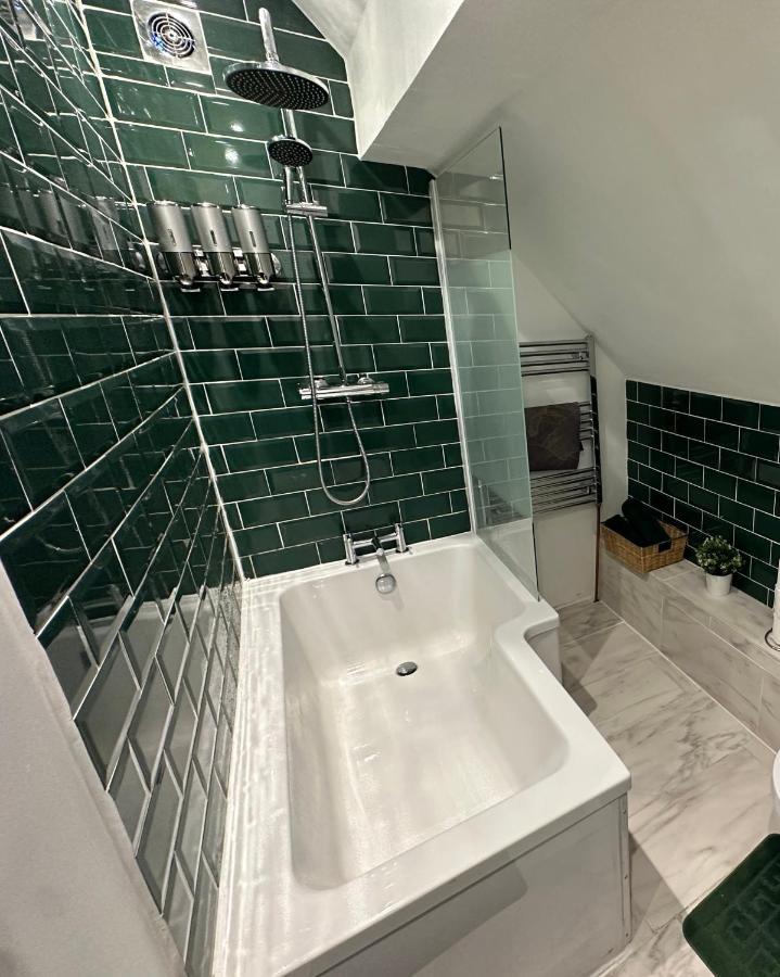 Charming 3-Bed Home Minutes From City Centre Nottingham Bagian luar foto