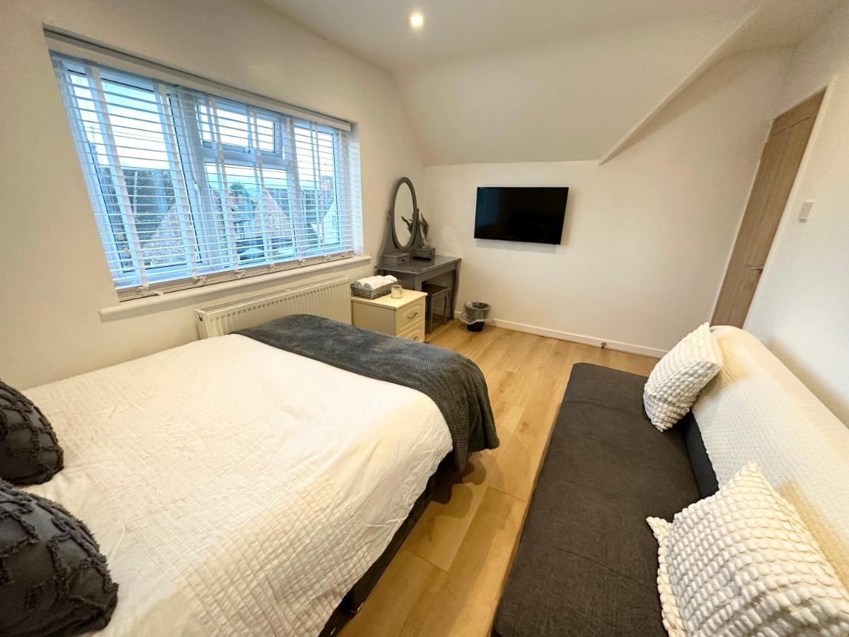 Charming 3-Bed Home Minutes From City Centre Nottingham Bagian luar foto